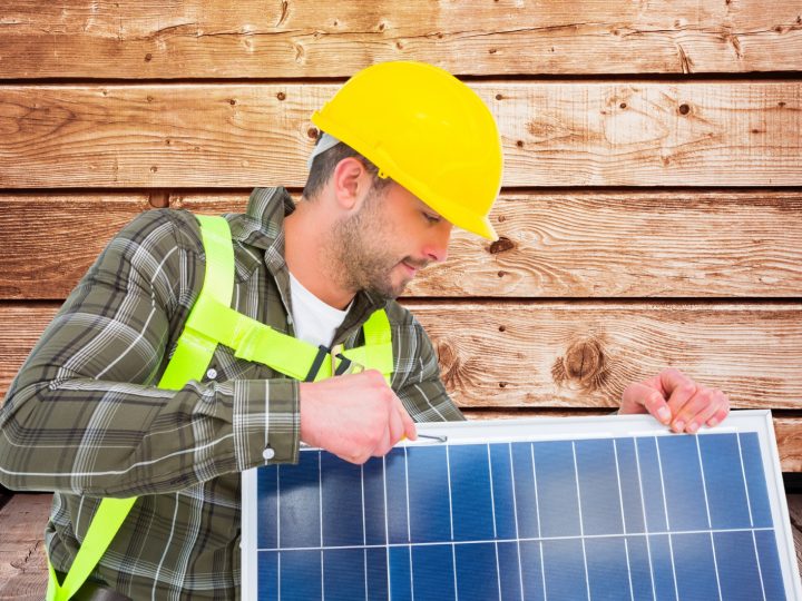 Guida Completa all’Installazione di Pannelli Fotovoltaici: Risparmia e Sfrutta l’Energia Solare!